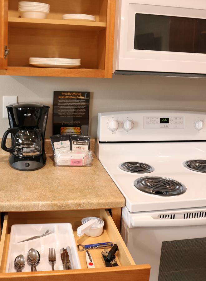 Autumn Leaf Suites エアウェイ・ハイツ エクステリア 写真