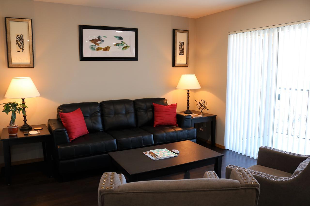 Autumn Leaf Suites エアウェイ・ハイツ エクステリア 写真