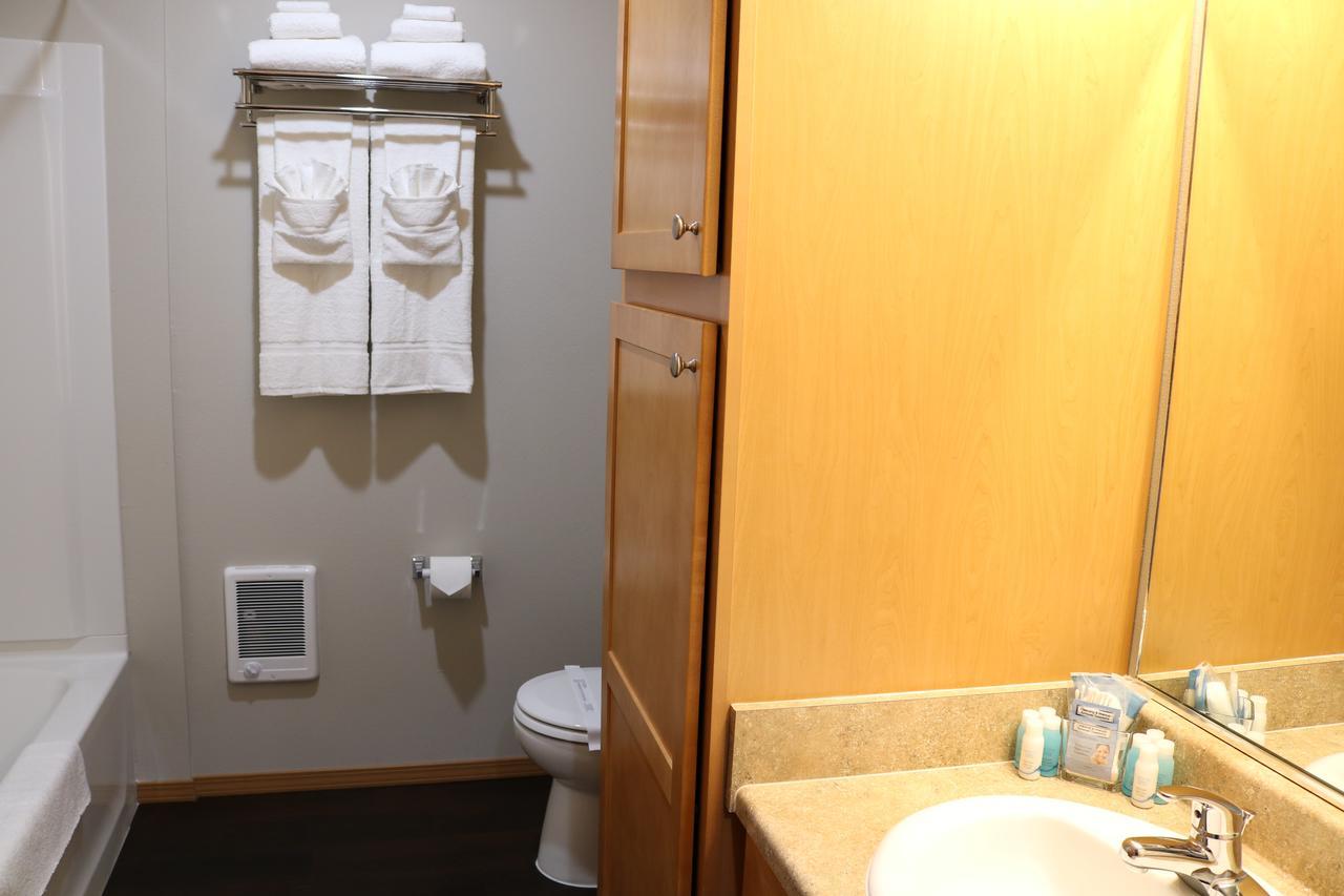 Autumn Leaf Suites エアウェイ・ハイツ エクステリア 写真