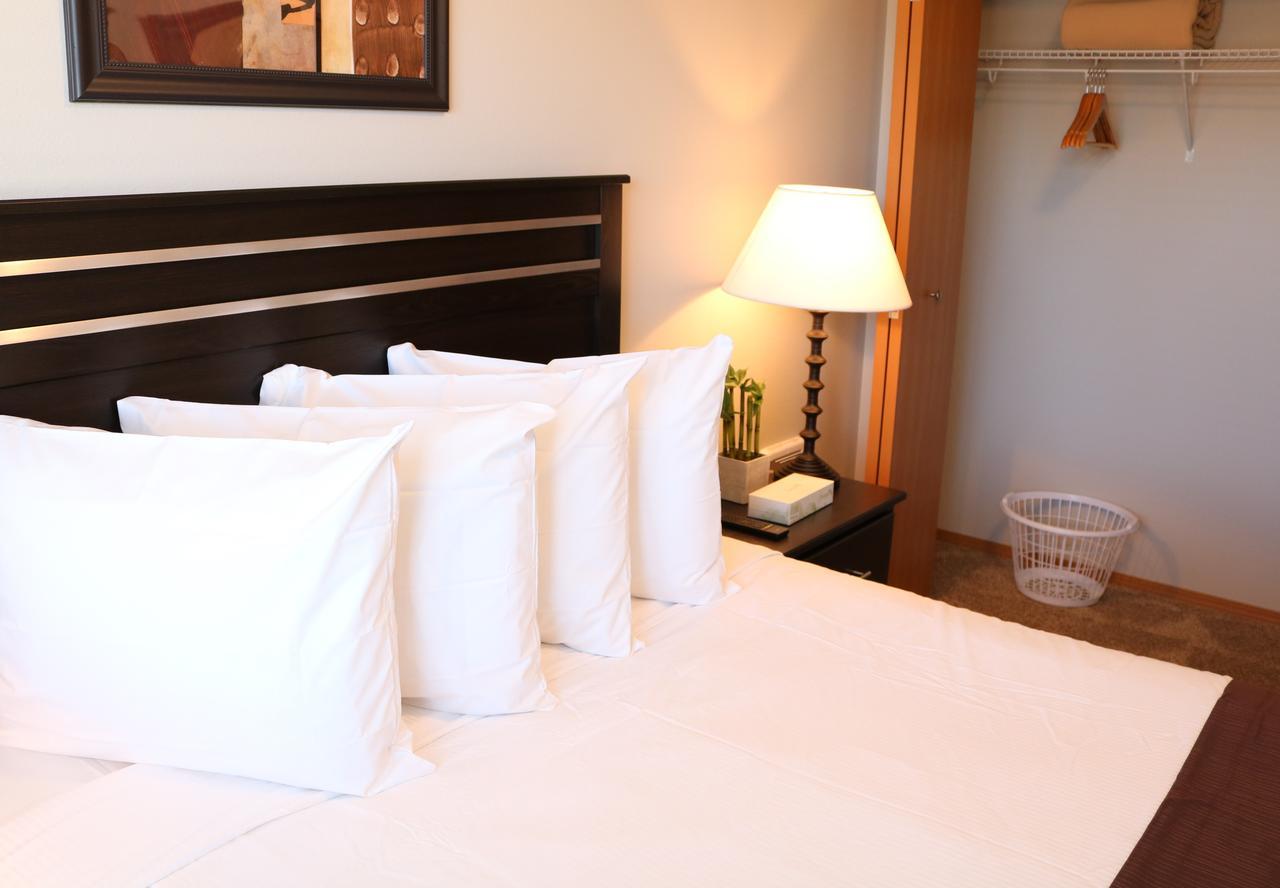 Autumn Leaf Suites エアウェイ・ハイツ エクステリア 写真